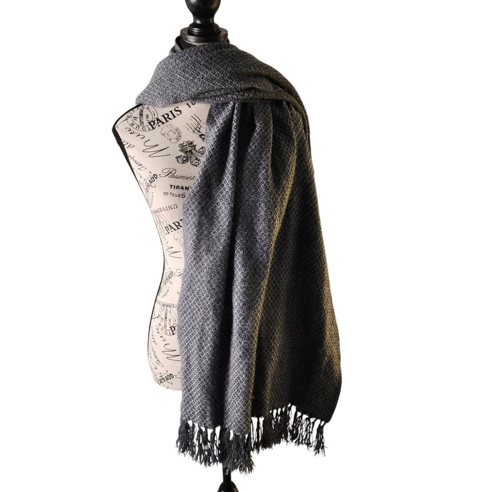 Pedsa 100% Alpaca Wool Gray Fringe Scarf Shawl Wrap Made in Peru 58x20